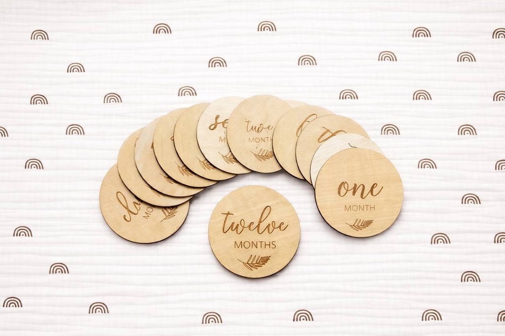 Wooden Baby Milestone Discs – 1–12 Months | Newborn Photo Props