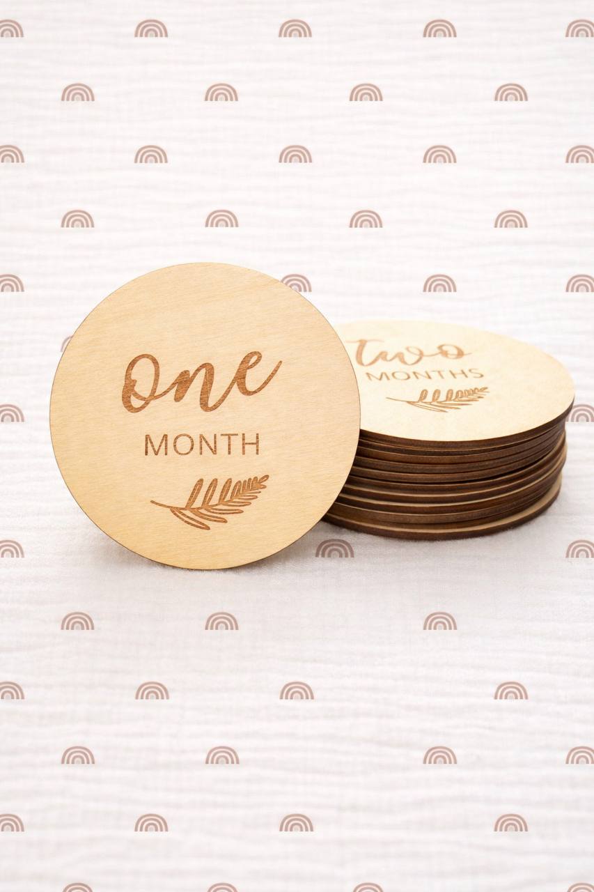 Wooden Baby Milestone Discs – 1–12 Months | Newborn Photo Props