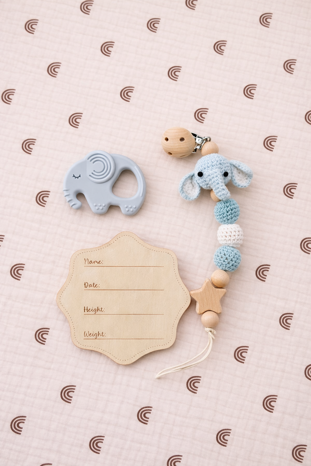 Newborn Baby Gift Box – Hello World Wooden Plaque Set