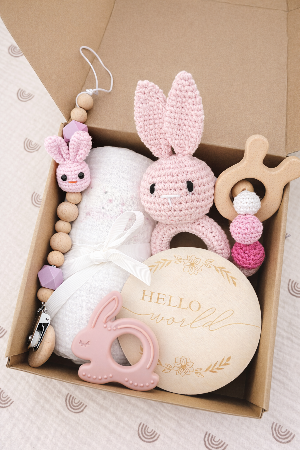 Newborn Baby Gift Box – Hello World Wooden Plaque Set